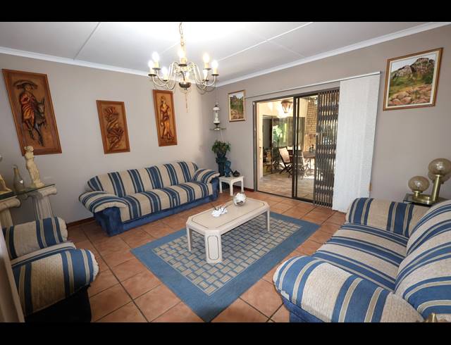 3 BEDROOM HOUSE FOR SALE IN BEACON BAY